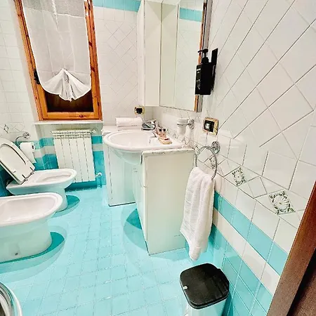 아파트 The Flowers - Casa Calicanto 로카라소